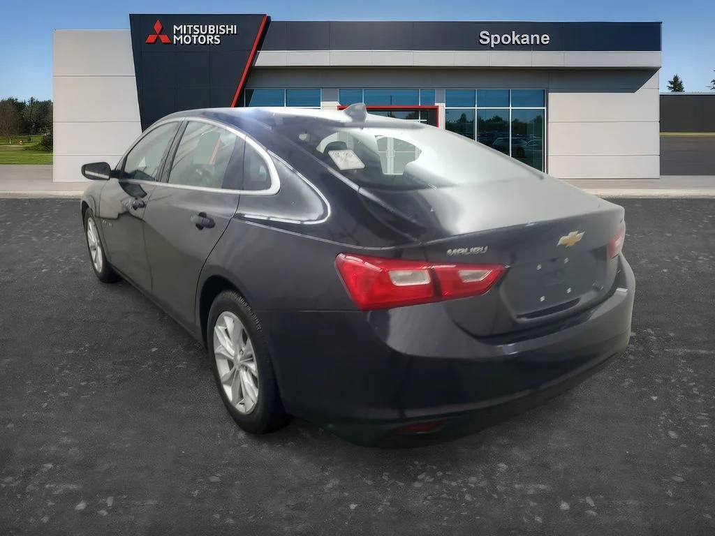 Used 2023 Dark Ash Metallic Chevrolet 1LT image 3
