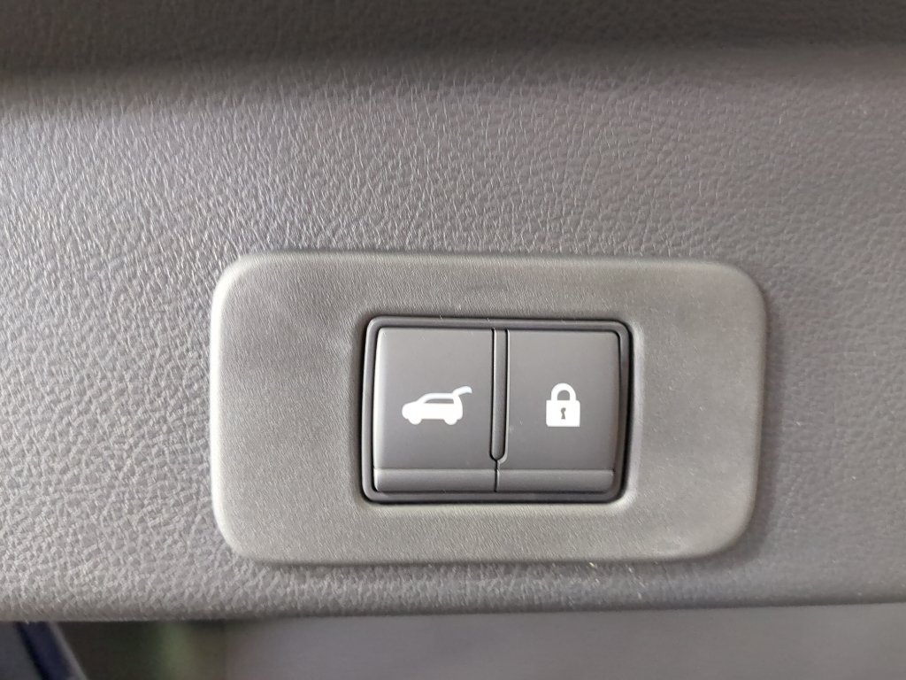 New 2026 Deep Ocean Blue Pearl Nissan SL image 19