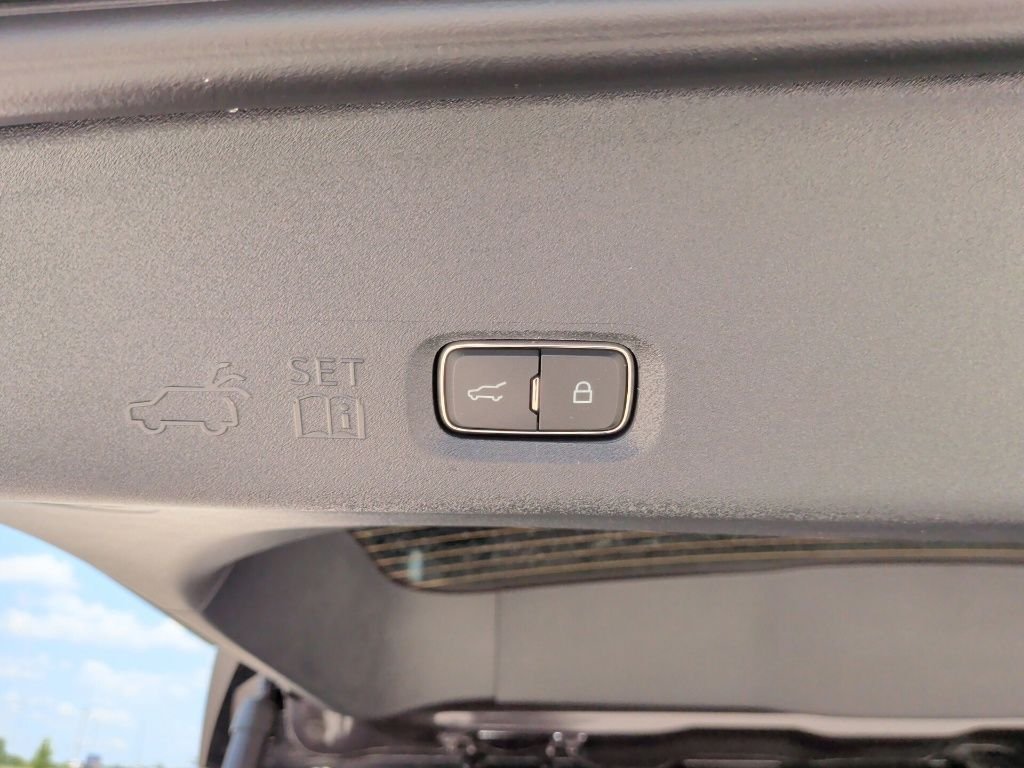 New 2027 Dark Matter Gray Metallic Ford MAX Platinum image 50
