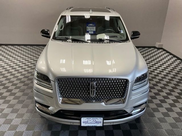 Used 2019 Ingot Silver Metallic Lincoln Reserve image 5