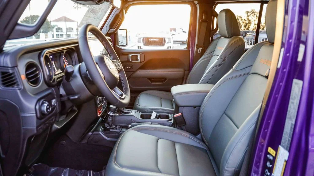 New 2026 Purple Jeep Mojave X image 22