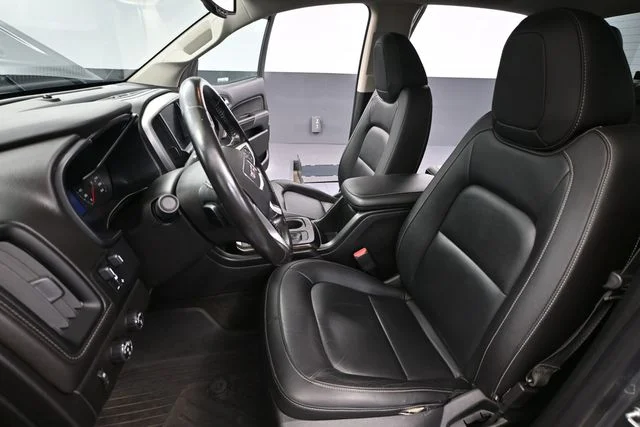 Used 2018 Gray GMC SLT image 25