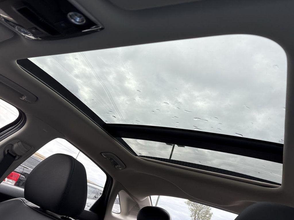 2025 Kia K5 EX - Photo 26