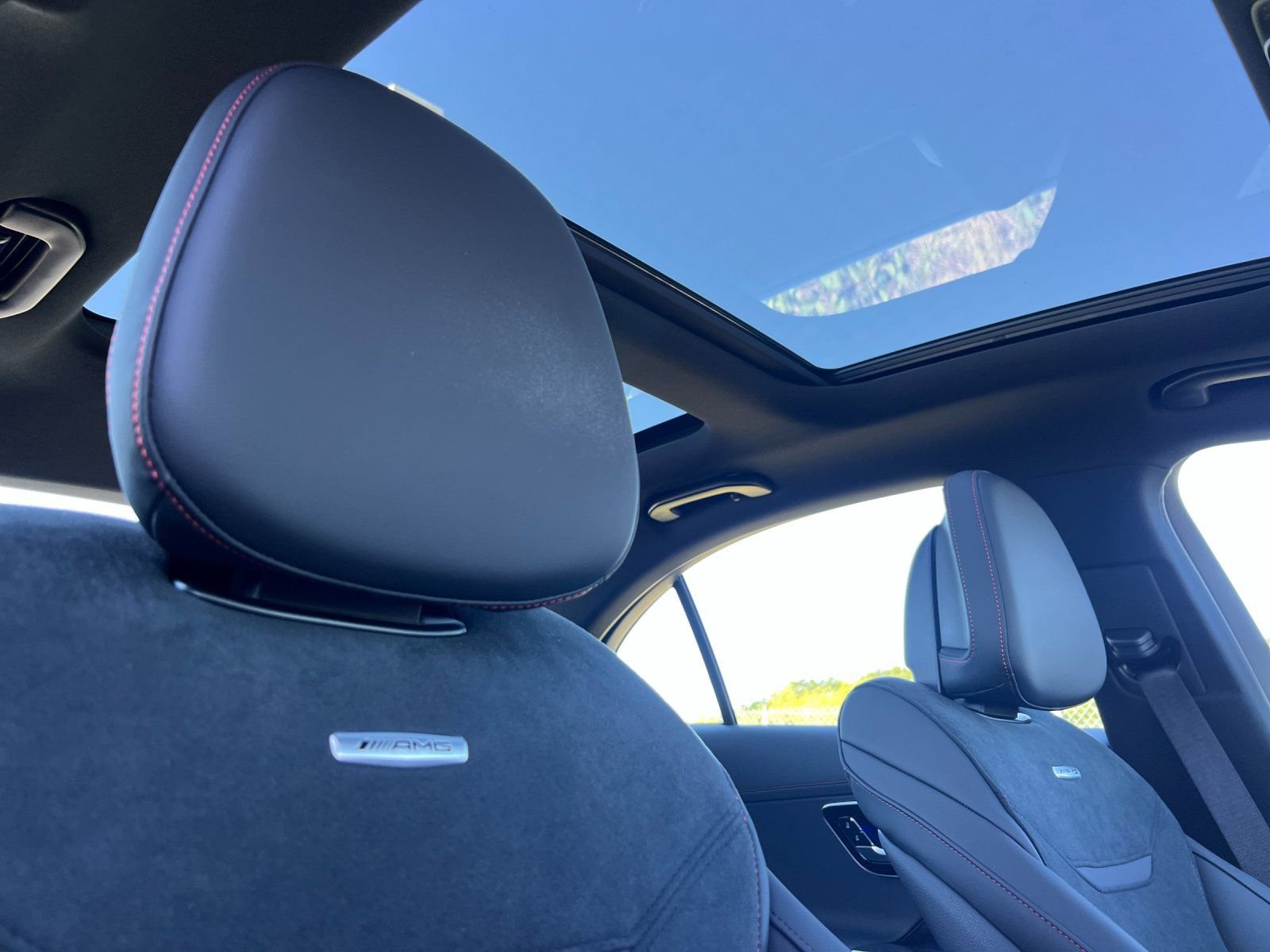 New 2026 Polar White Mercedes-Benz C 43 AMG® image 18