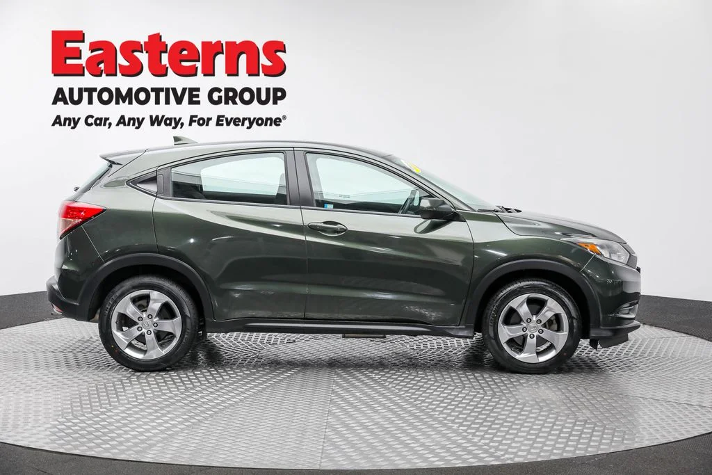 Used 2018 Gray Honda LX image 4