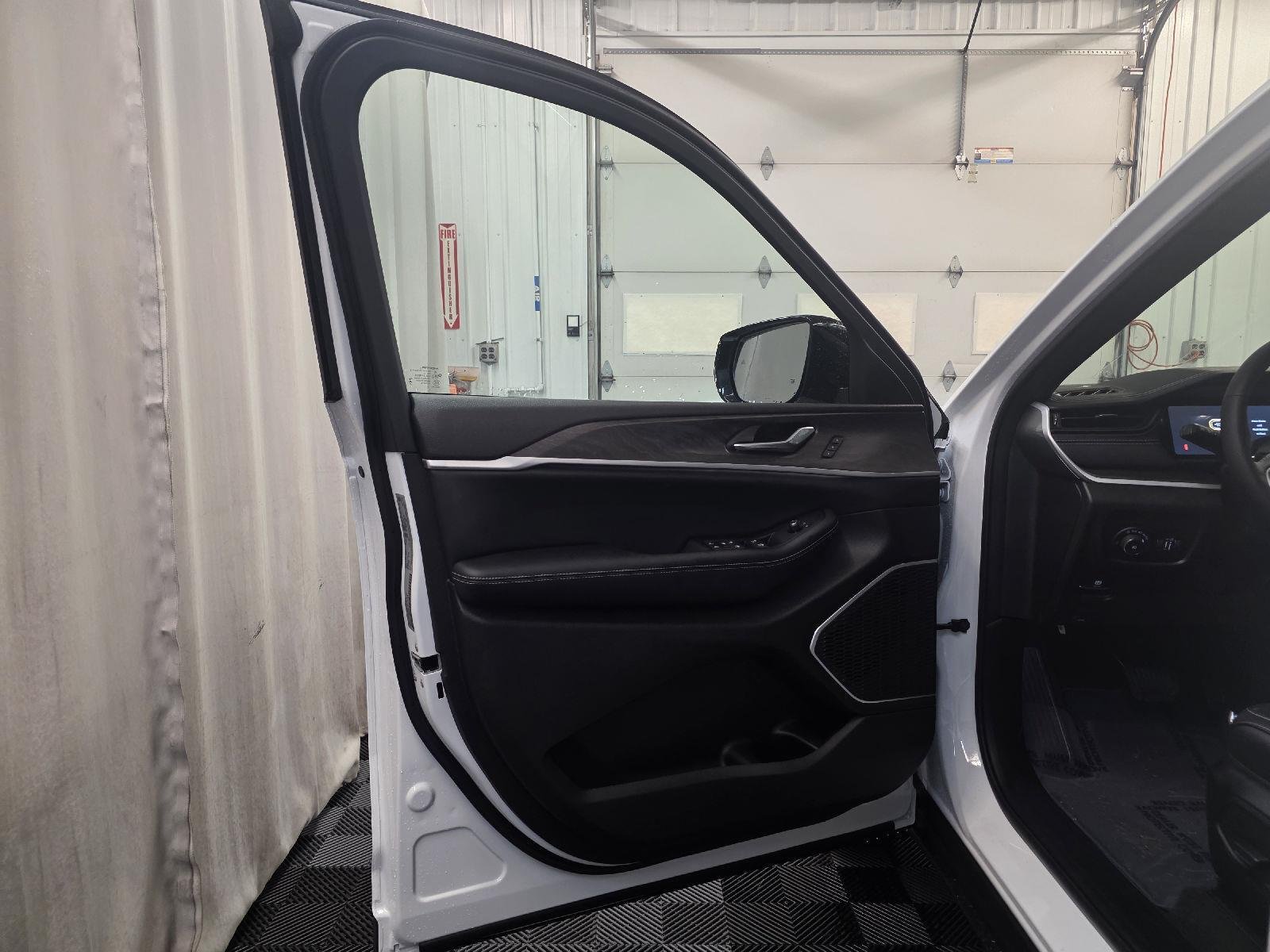 Used 2026 Bright White Clearcoat Jeep Limited image 20