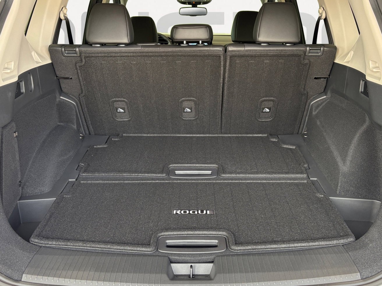 2026 Nissan Rogue Platinum - Photo 15