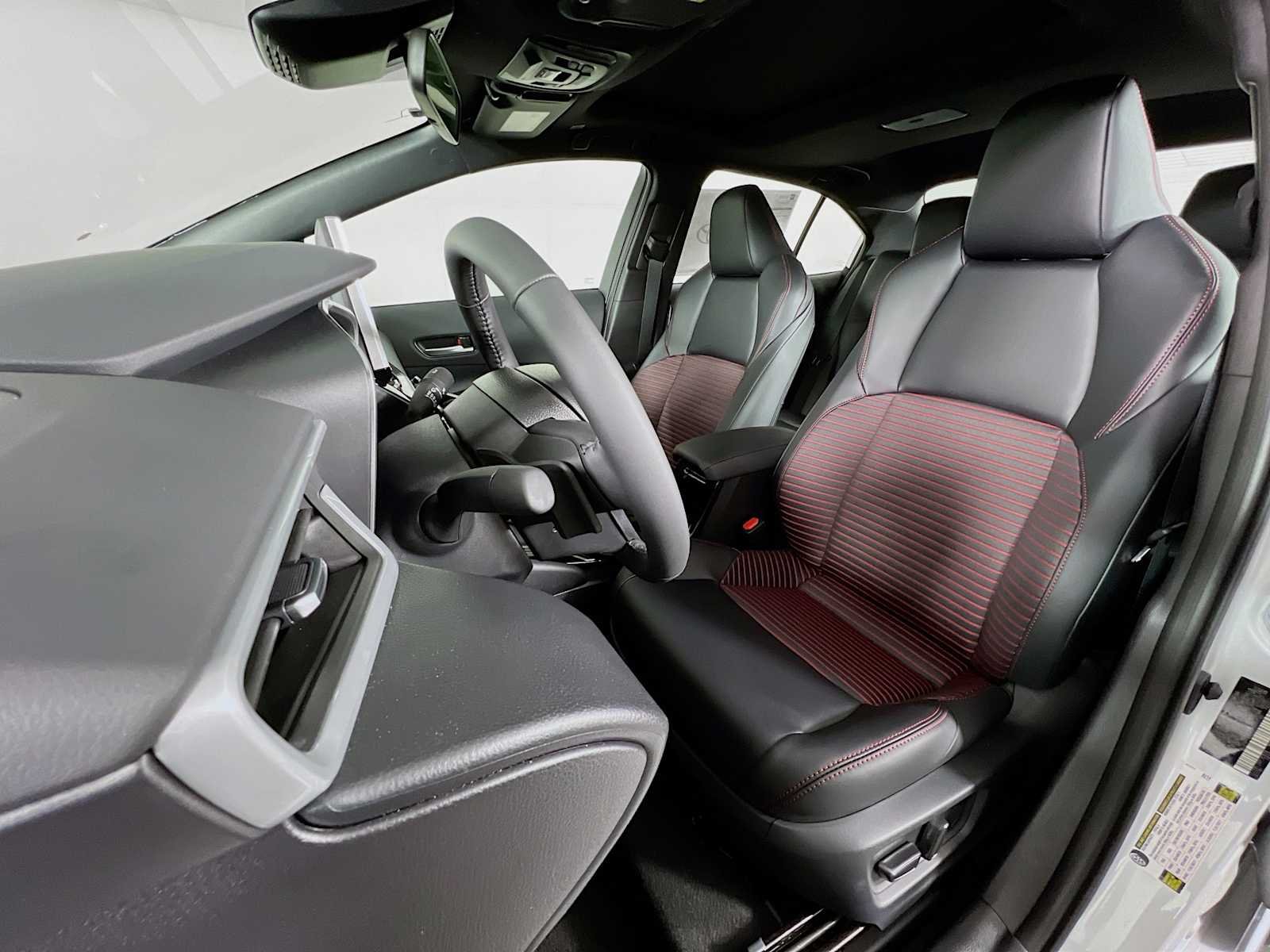 2026 Toyota Corolla — photo 13