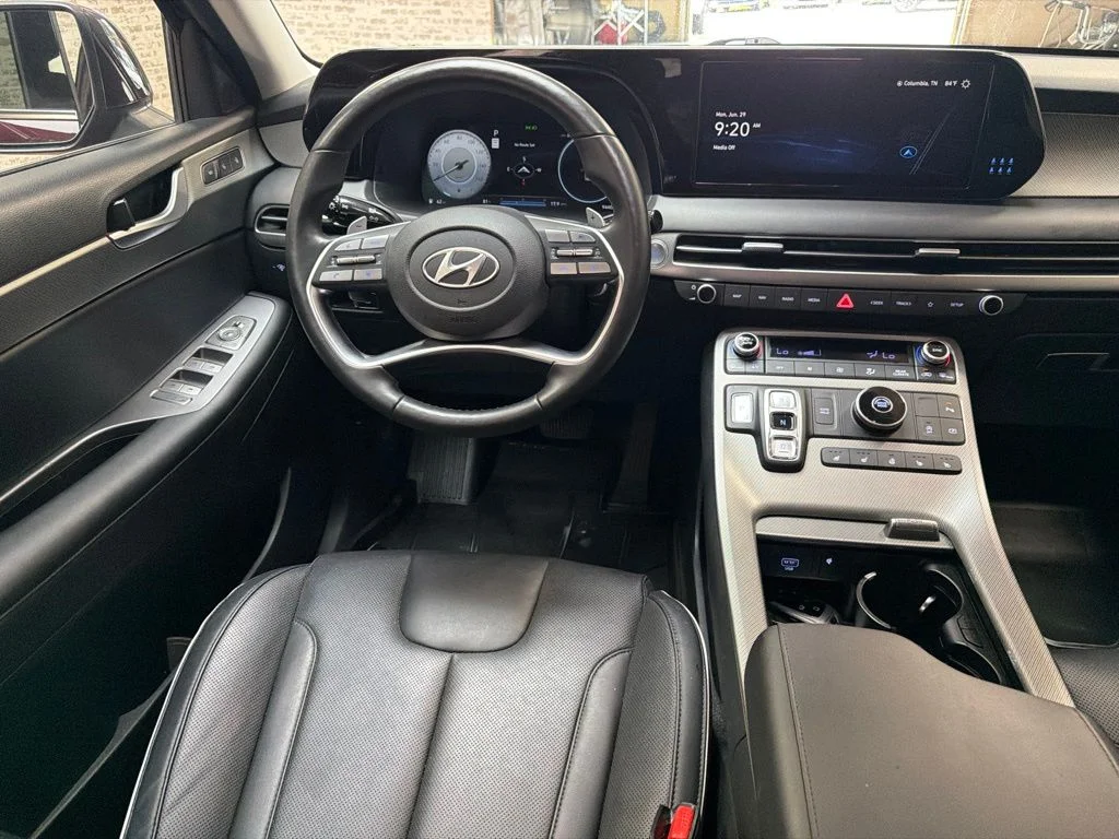 Used 2024 Sierra Burgundy Hyundai SEL image 16