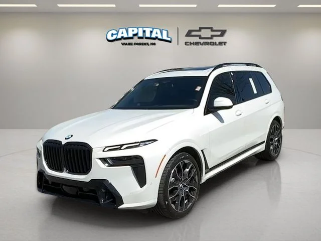 2023 BMW X7