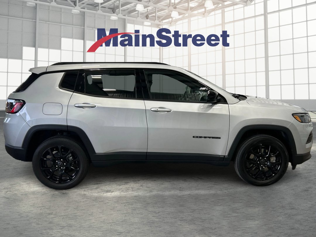 2026 Jeep Compass Altitude Special Edition - Photo 6