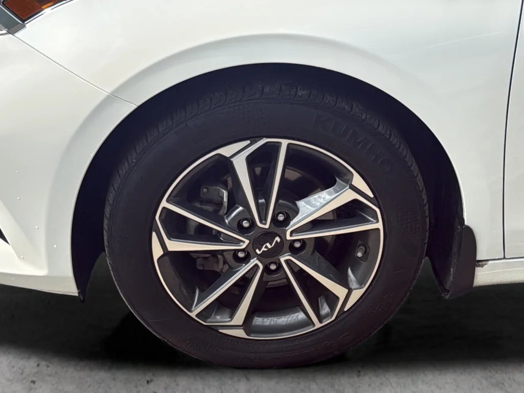 Certified Used 2024 White Kia EX+ image 27
