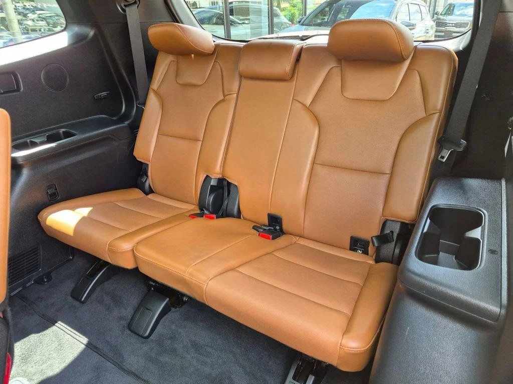 Used 2024 Black Kia SX-Prestige X-Line image 32