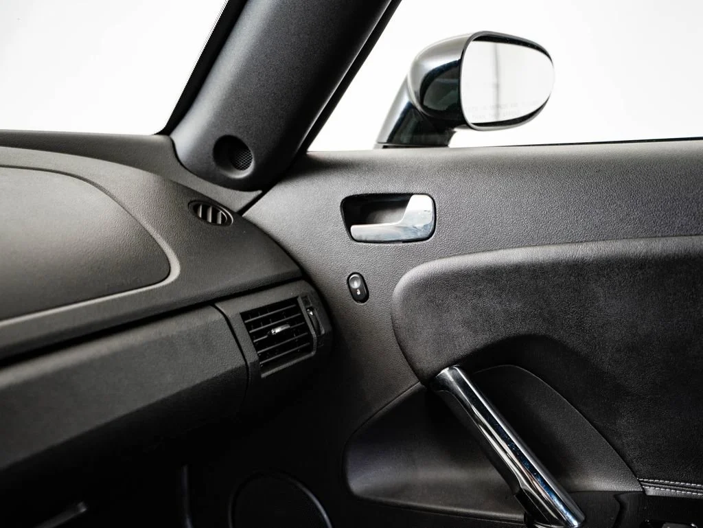 Used 2007 Black Onyx Saturn  image 40