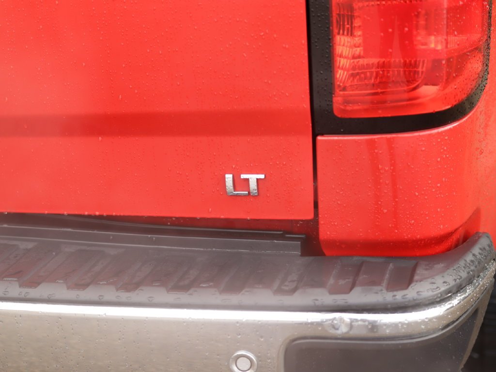 Used 2017 RED HOT Chevrolet LT image 34