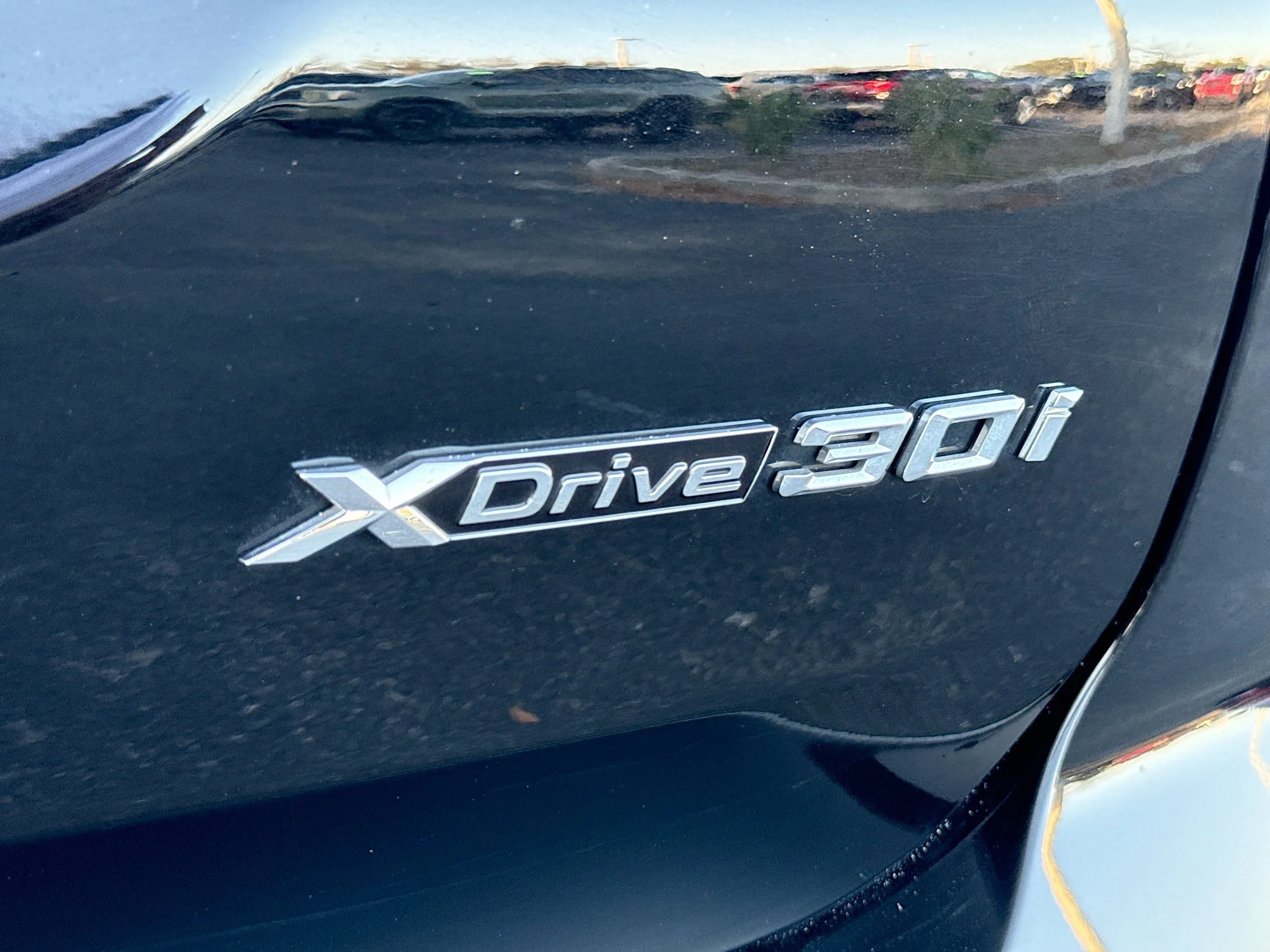 Used 2024 Black Sapphire Metallic BMW xDrive30i image 11