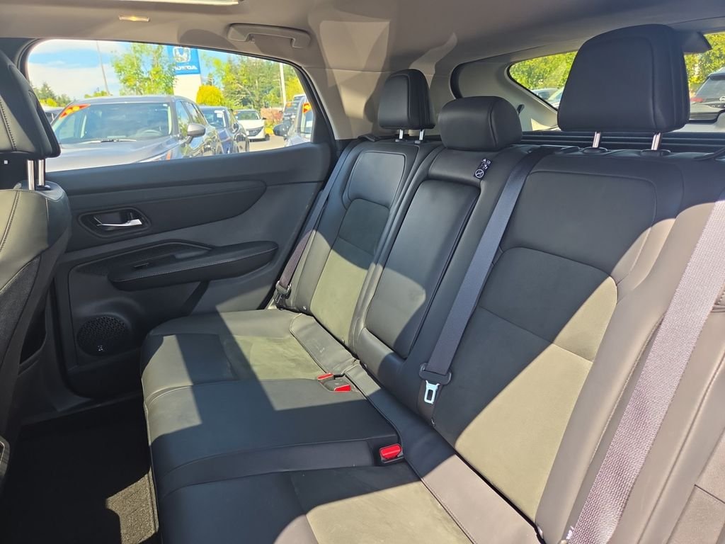 Used 2024 Black Nissan EVOLVE+ e-4ORCE image 19
