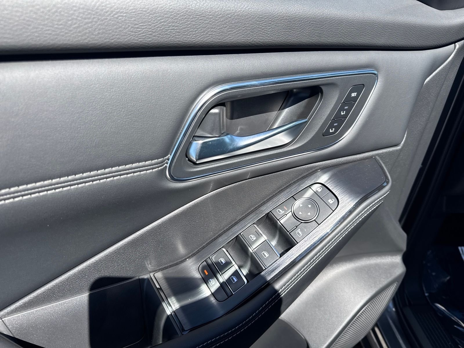 New 2026 Nissan Rogue Platinum 4D Sport Utility