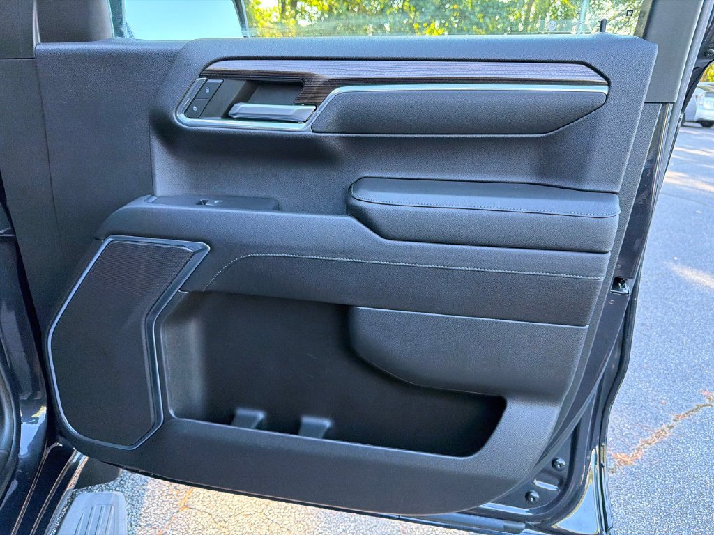 2023 Chevrolet Silverado 1500 RST - Photo 14