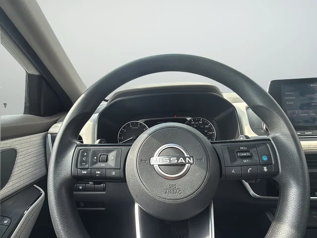 Used 2023 White Nissan SV image 32