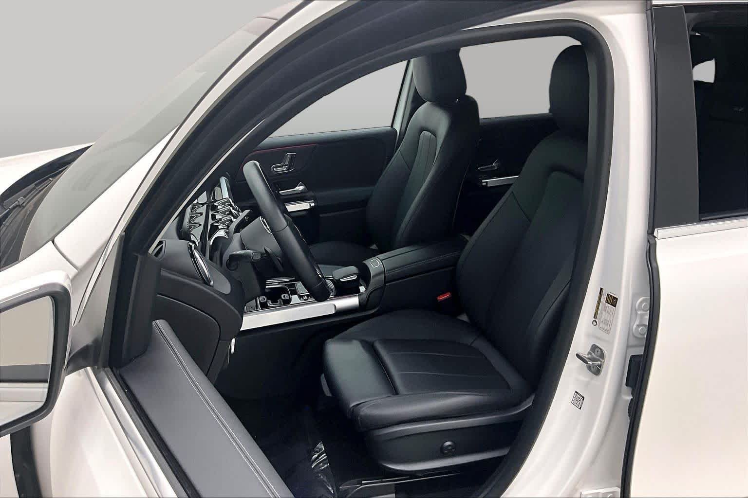 Used 2023 Polar White Mercedes-Benz EQB 350 image 7