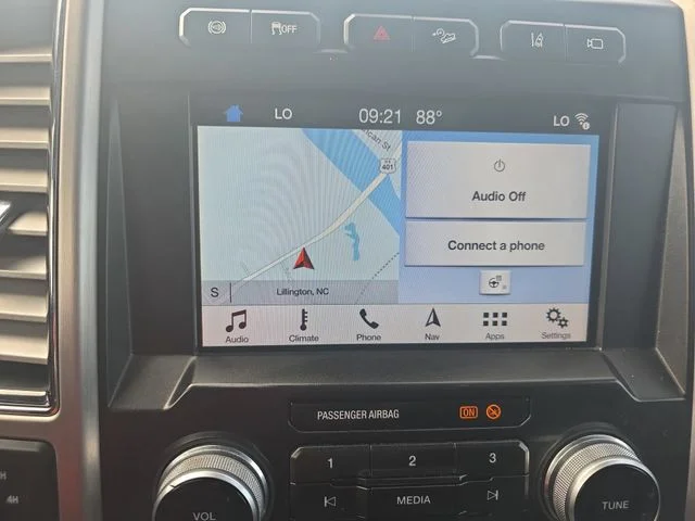 Used 2019 Black Ford Platinum image 21