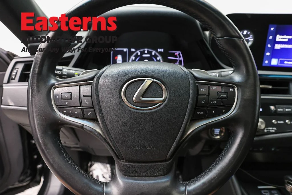 Used 2023 Black Lexus 350 image 10