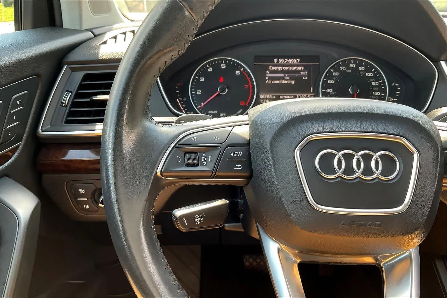 Used 2018 Brilliant Black Audi Premium Plus image 24