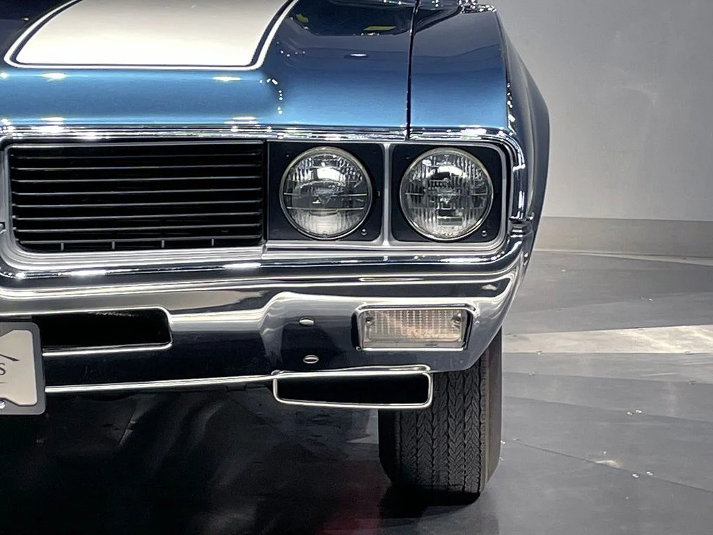 Used 1969  Oldsmobile  image 4