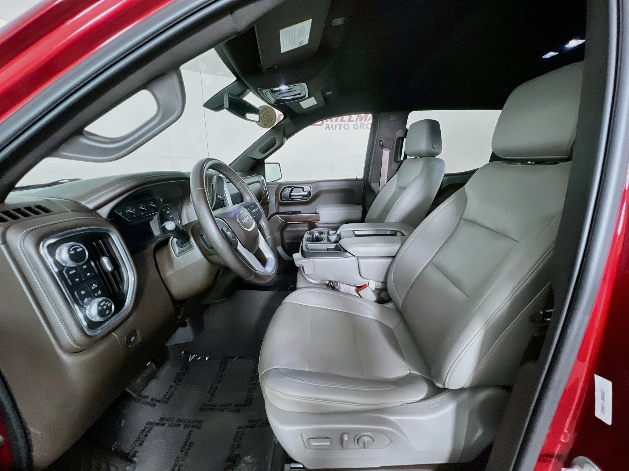 Used 2021 Cayenne Red Tintcoat GMC SLT image 10