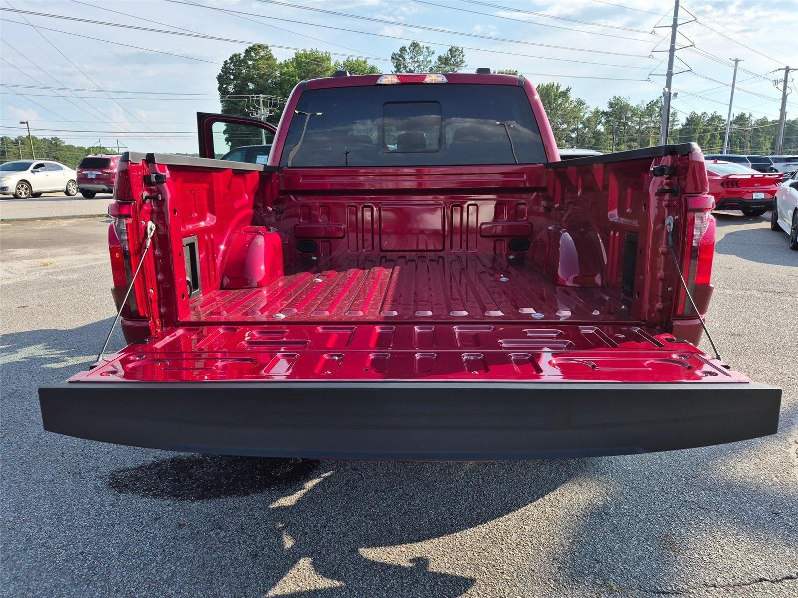 New 2026 Ruby Red Metallic Tinted Clearcoat Ford XLT image 29