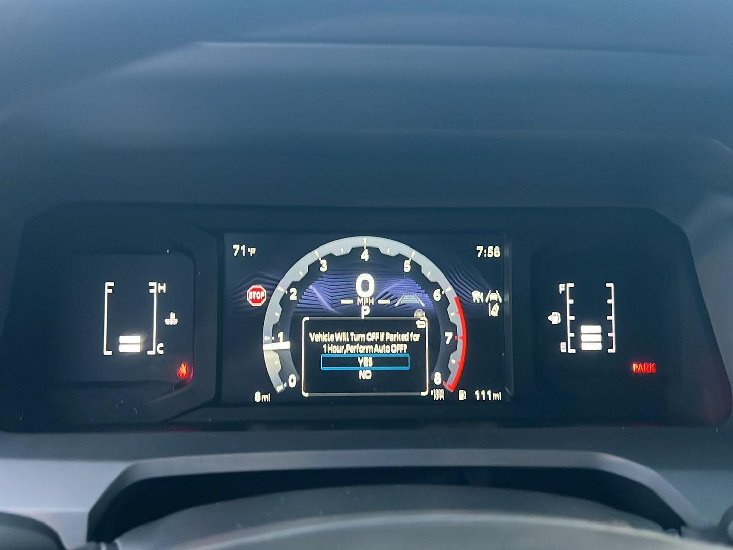 2025 Toyota Tacoma SR5 - Photo 22