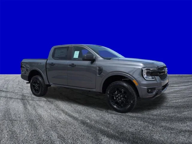New 2026 Carbonized Gray Metallic Ford XLT image 2