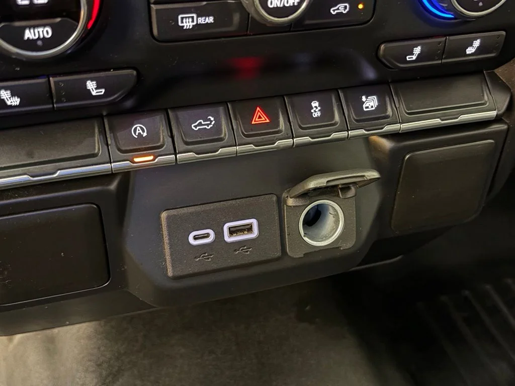 Used 2021 Blue Chevrolet LT image 33
