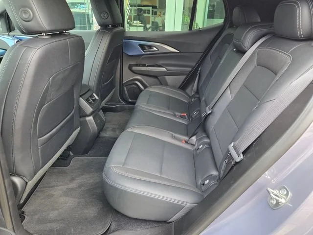 2024 Chevrolet Equinox EV LT - Photo 6
