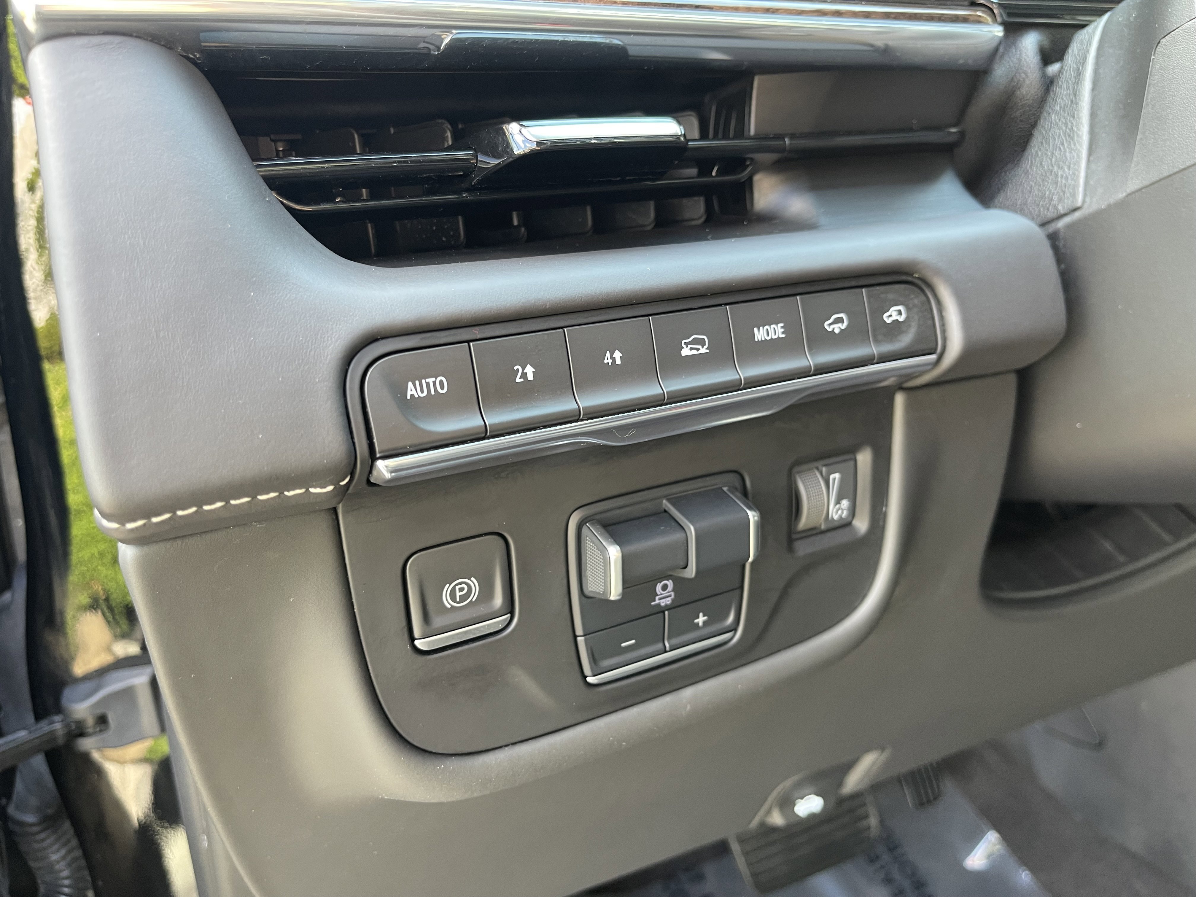 2022 Cadillac Escalade ESV Premium Luxury Platinum - Photo 13