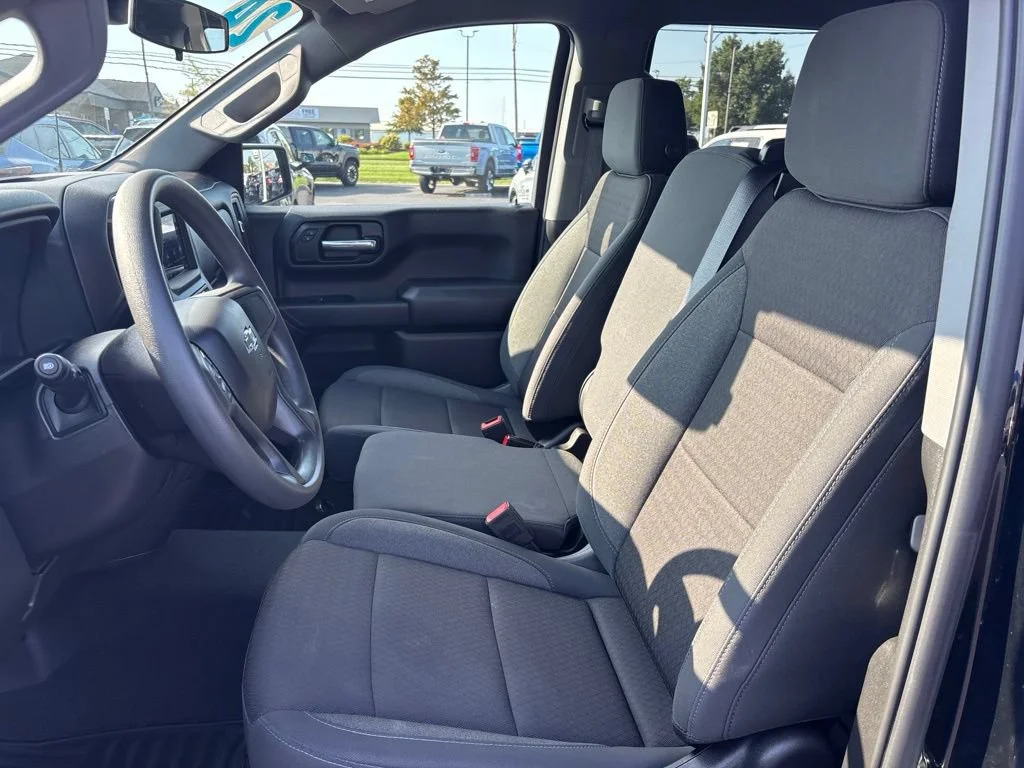 2024 Chevrolet Silverado 1500 Custom - Photo 22