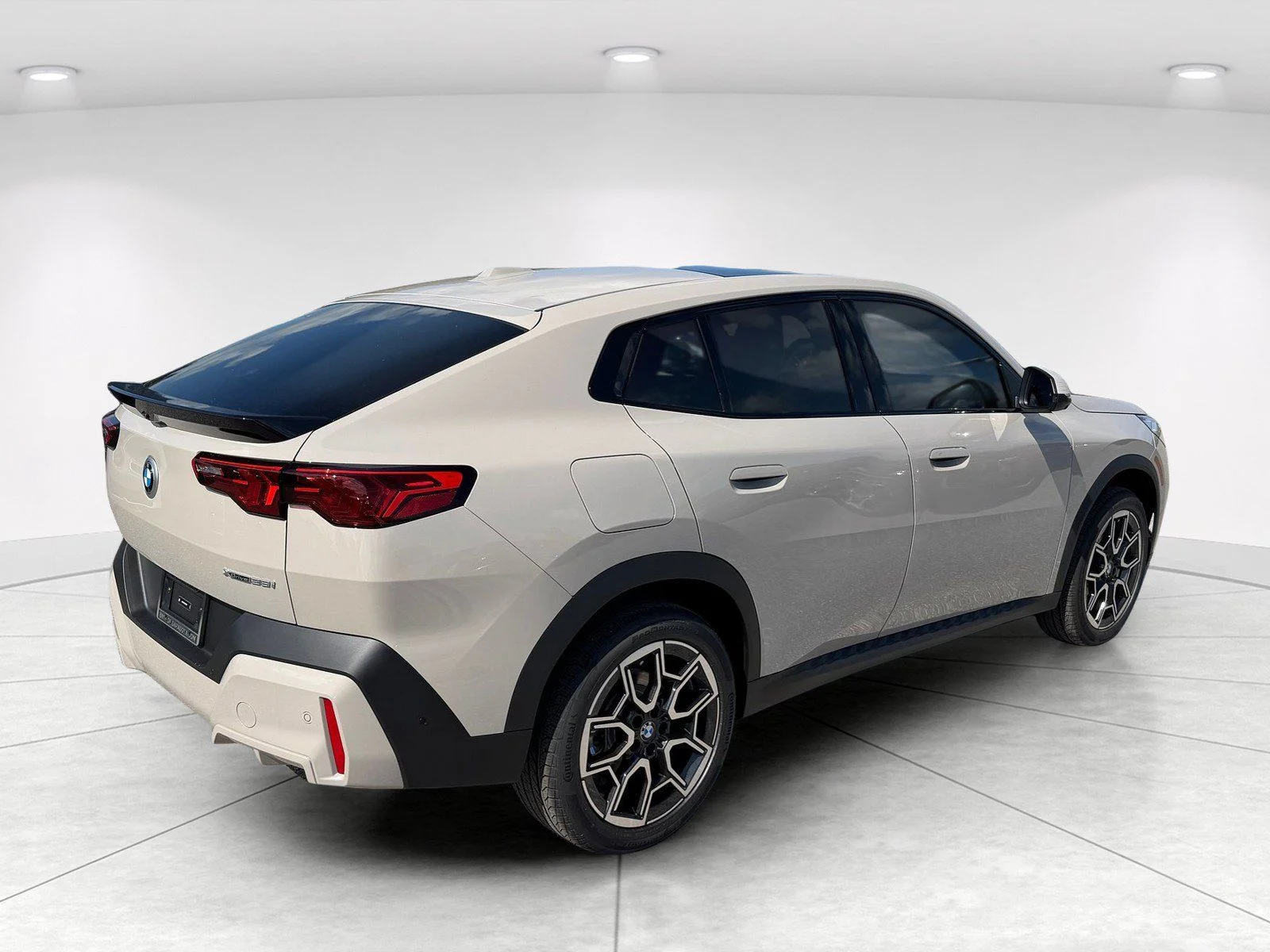 New 2026 Dune Grey Metallic BMW xDrive28i image 4
