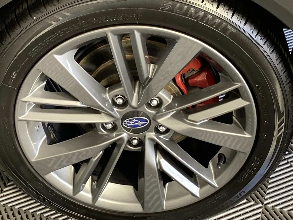 Used 2023 Gray Metallic Subaru Base image 28