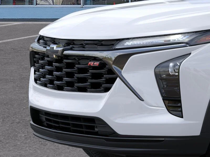 New 2026 Summit White Chevrolet 1RS image 13
