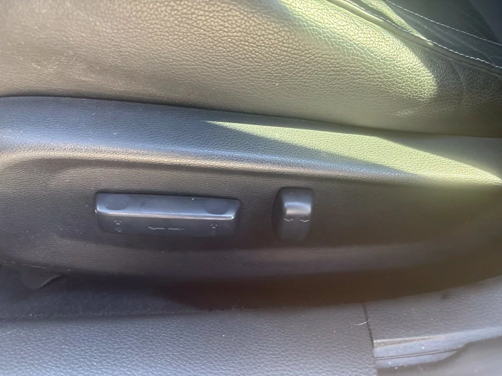 Used 2018 Gray Honda EX-L image 14