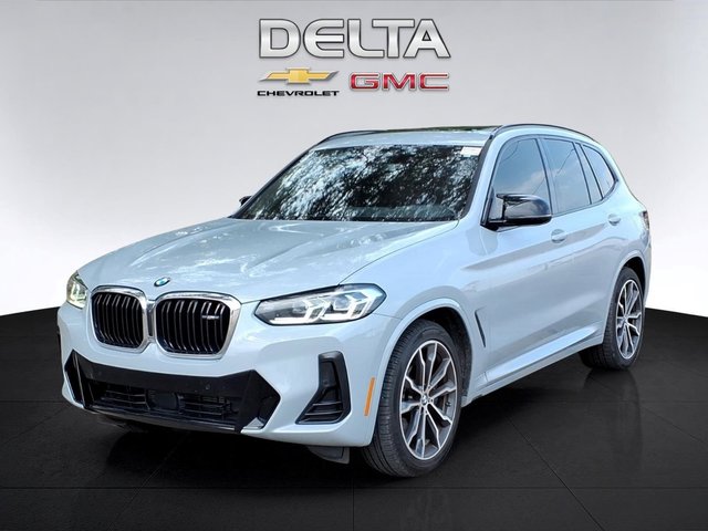 2023 BMW X3 M40i