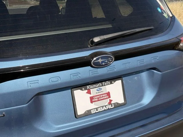 Used 2025 Blue Subaru Premium image 9
