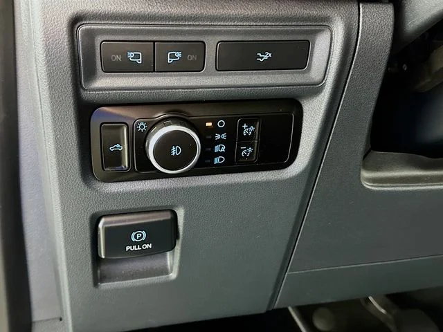 Certified Used 2023 White Ford XLT image 22