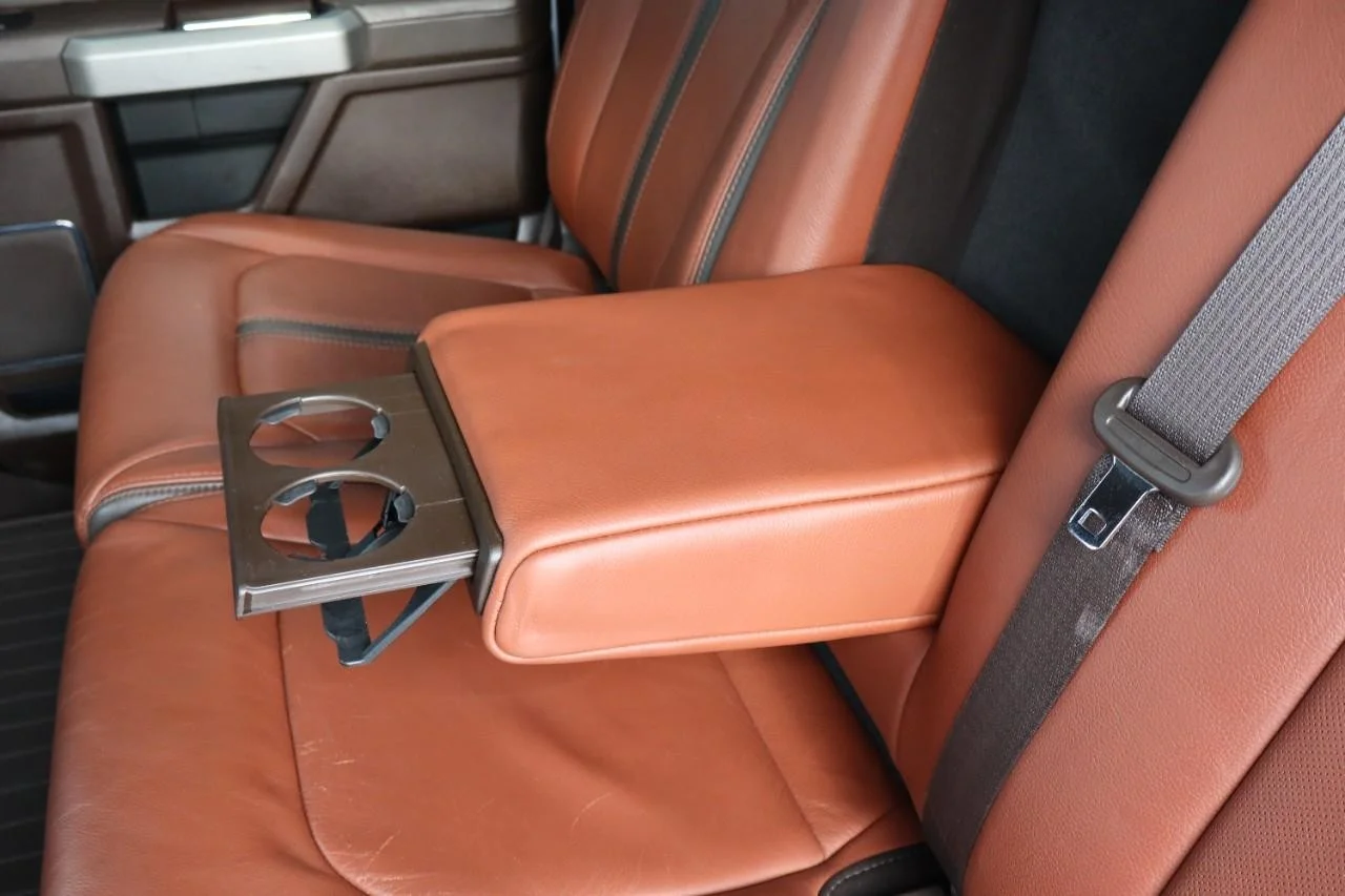 Used 2018 White Platinum Metallic Tri-Coat Ford King Ranch image 34