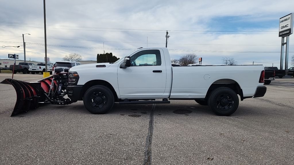 2026 RAM 3500 Tradesman - Photo 8
