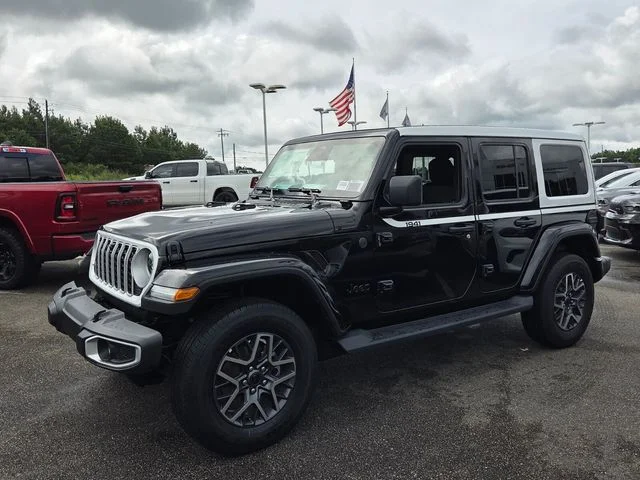 New 2026 Black Clear-Coat Exterior Paint Jeep Sahara image 3