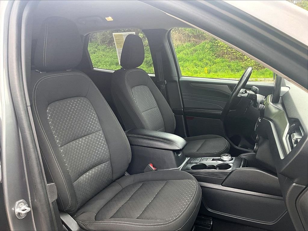 Used 2024 Gray Ford Active image 11