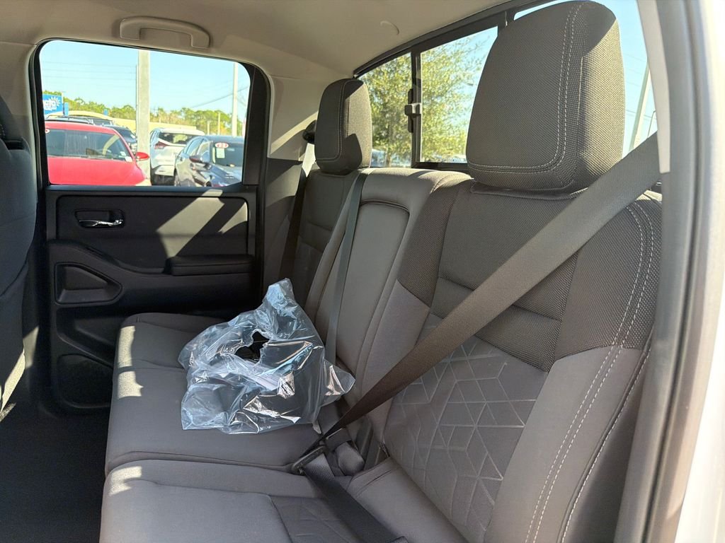 New 2026 Nissan Frontier SV 4D Crew Cab