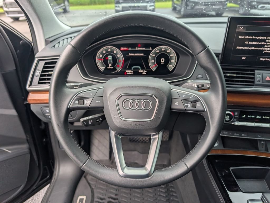 Used 2022  Audi 45 S line Premium image 14